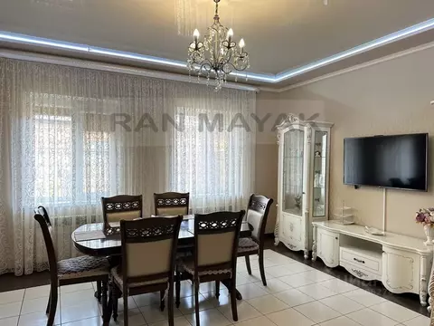 Таунхаус в Адыгея, Майкоп ул. Шовгенова, 259 (129 м)