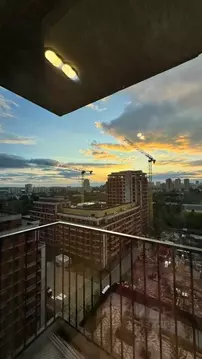 Студия Свердловская область, Екатеринбург ул. Пехотинцев, 2Г (24.9 м)