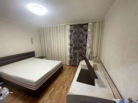 2-к кв. Самарская область, Самара просп. Карла Маркса, 243Б (63.0 м)
