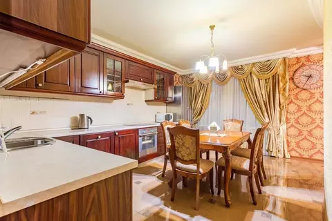 4-к кв. Санкт-Петербург Варшавская ул., 59 (156.0 м)