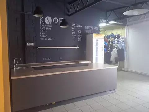 Помещение свободного назначения в Удмуртия, Ижевск ул. 9 Января, 223 ...