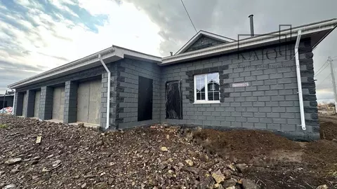 Дом в Челябинская область, Магнитогорск ул. Книжная (225 м)