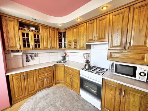 3-к кв. Мордовия, Саранск просп. 70 лет Октября, 63 (65.3 м)