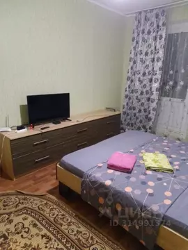 2-к кв. Курская область, Курск просп. Вячеслава Клыкова, 83 (65.0 м)