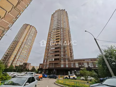 Продается 3-комнатная квартира