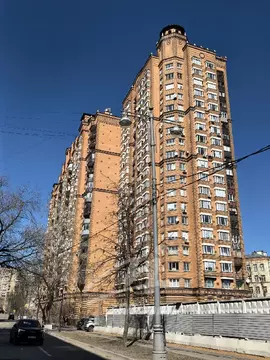 Продается 2-комнатная квартира