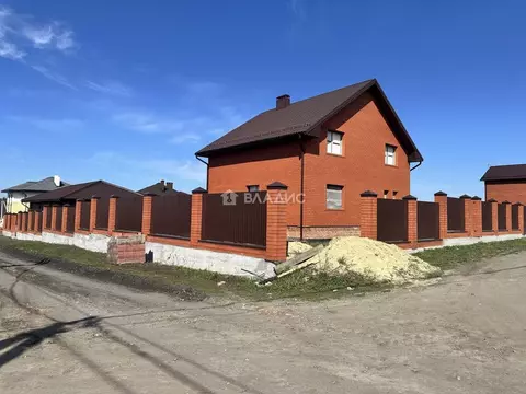 Дом в Пензенская область, Пензенский район, Богословский сельсовет, с. ...