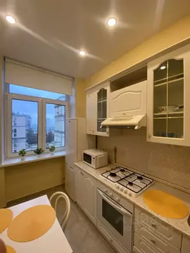 2-к кв. Москва Кутузовский просп., 24 (57.0 м)