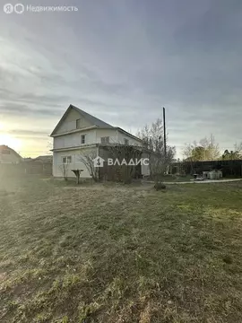Дом в Улан-Удэ, посёлок Светлый, Лазурная улица, 1А (233 м)