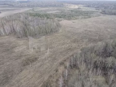 Участок в Тюменская область, Тюменский муниципальный округ, с. ...