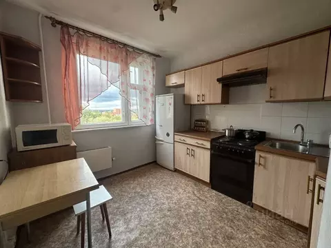 1-к кв. Москва пос. Рублево, ул. Новолучанская, 7к1 (38.6 м)