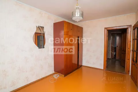 3-к кв. Челябинская область, Верхний Уфалей ул. Чекасина, 8 (66.7 м)