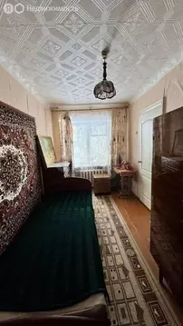 2-комнатная квартира: посёлок городского типа Редкино, Парковая улица, ...