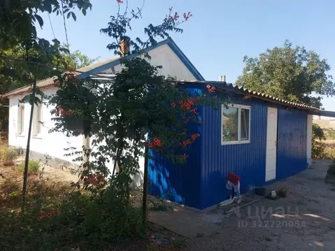 Дом в Крым, Красногвардейский район, с. Янтарное ул. Болгарева, 18 (58 ...