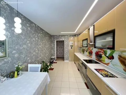 2-комнатная квартира: Тюмень, Широтная улица, 165к1 (75.6 м)