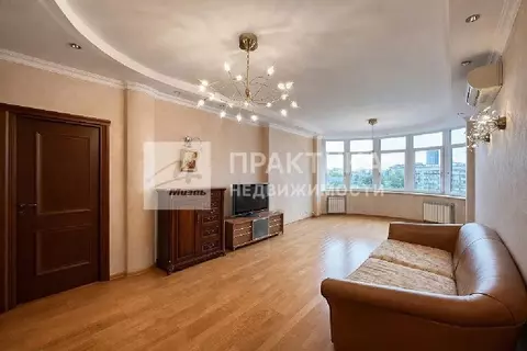 Продается 3-комнатная квартира