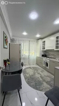 2-комнатная квартира: Каспийск, улица Зейнудина Батманова, 22 (91 м)