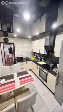 2-комнатная квартира: Заречный, Ленинградская улица, 2 (48 м)