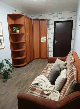 Продается комната в 3-комнатной квартире