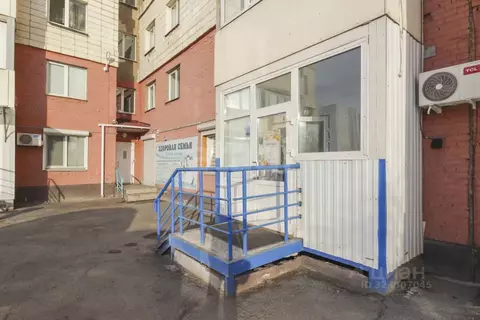 Помещение свободного назначения в Омская область, Омск ул. Дмитриева, ...