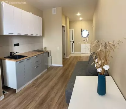 1-комнатная квартира: Волгоград, район Семь Ветров, бульвар 30-летия ...