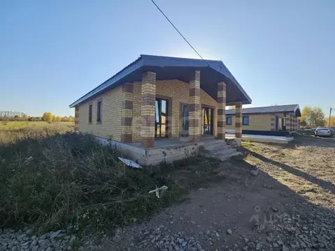 Дом в Башкортостан, Уфимский район, Русско-Юрмашский сельсовет, д. ...