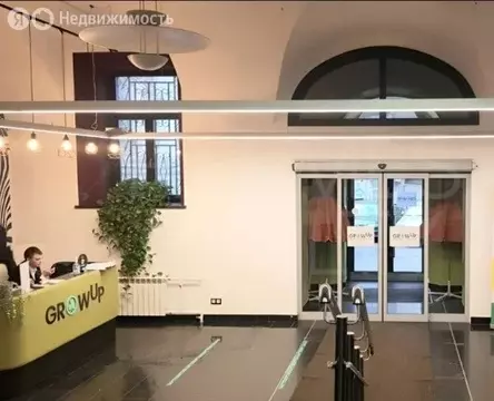 Торговая площадь (5883.5 м)