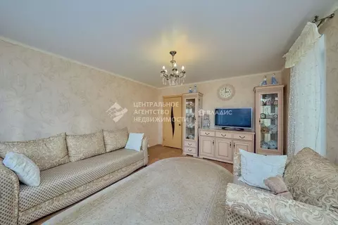 3-к кв. Рязанская область, Рязань Октябрьский городок мкр, 49 (82.4 м)
