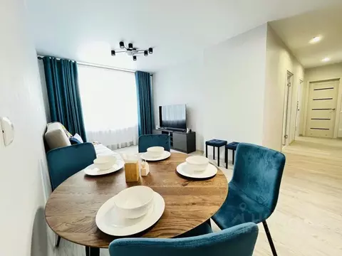 2-к кв. Удмуртия, Ижевск ул. Имени Репина, 35Ак3 (55.0 м)