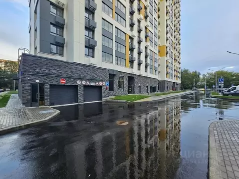 Гараж в Москва ул. Демьяна Бедного, 17 (13 м)