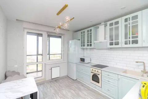 1-к кв. Тюменская область, Тюмень ул. Тальниковая, 3 (40.0 м)