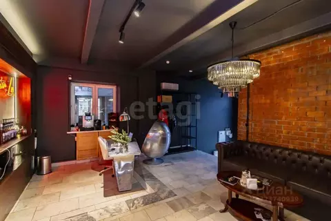 Торговая площадь в Тюменская область, Тюмень ул. Короленко, 12 (123 м)