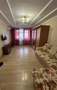 2-к кв. Крым, Феодосия ул. Гарнаева, 75 (56.0 м)