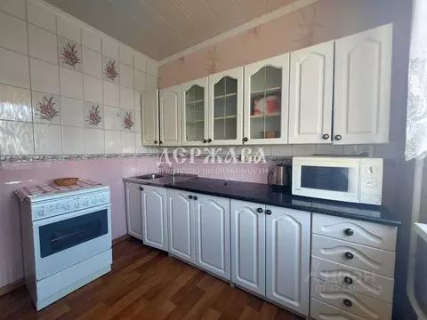 1-к кв. Белгородская область, Старый Оскол Конева мкр, 2 (39.0 м)