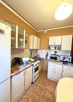 3-к кв. Белгородская область, Старый Оскол Буденного мкр, 5 (62.8 м)