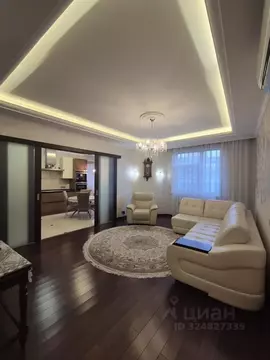 3-к кв. Москва ул. Мастеркова, 1 (108.0 м)