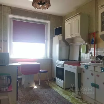 2-к кв. Волгоградская область, Волгоград ул. Репина, 3 (50.7 м)