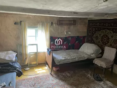 Дом в Хабаровский край, Комсомольский район, с. Пивань ул. 1-я ...