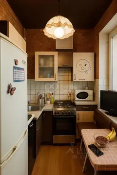 3-к кв. Волгоградская область, Волгоград ул. Тракторостроителей, 1 ...