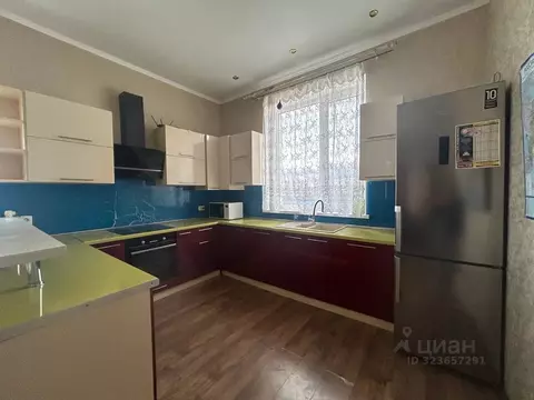 Дом в Крым, Симферопольский район, Добровское с/пос, с. Краснолесье ...