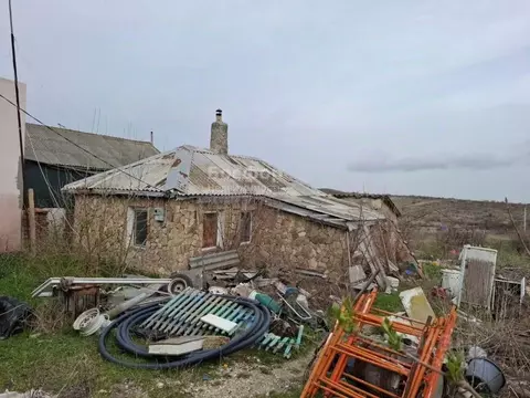 Дом в Крым, Феодосия муниципальный округ, с. Виноградное ул. Горная ...