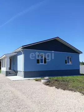 Дом в Свердловская область, Сысертский муниципальный округ, д. ...