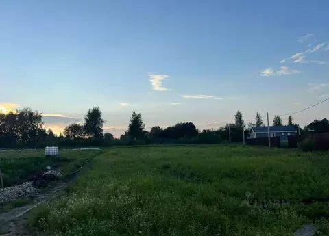 Участок в Ленинградская область, Гатчинский муниципальный округ, д. ...