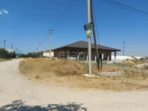 Дом в Крым, Симферопольский район, Гвардейское пгт ул. ...