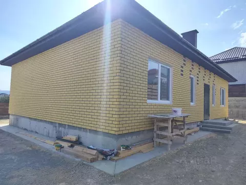 Дом в Крым, Симферопольский район, Добровское с/пос, с. Пионерское ул. ...