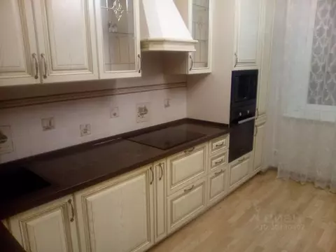 2-к кв. Тюменская область, Тюмень Заречный проезд, 41 (65.0 м)