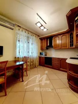 3-к кв. Москва ул. Наметкина, 11К1 (93.0 м)