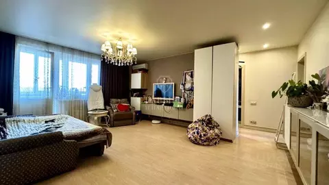 Квартира, 3 комнаты, 72.5 м