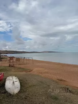 Дом в Крым, Ленинский район, Глазовское с/пос, с. Юркино ул. Кирова, ...