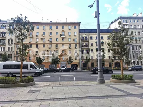 Продается 3-комнатная квартира